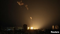 2023年5月8日,俄罗斯对基辅的无人机袭击中,一架无人机爆炸的场景。