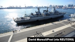 Khinh hạm Bayern cập cảng ở Tokyo, Nhật Bản, vào ngày 5/11/2021.