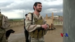 前线报道:伊拉克基督教民兵坚守家园 两美国老兵相助 前线报道:伊拉克基督教民兵坚守家园 两美国老兵相助