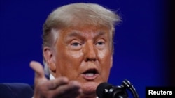 美国前总统特朗普2月28日在保守派政治行动大会(CPAC)上发表演说