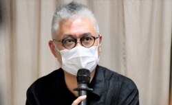 时事论员黄伟国表示,就算缺少独立不偏不倚的传媒报道,香港政府的民望都不会因此提升, 可能会换来更大的质疑 (美国之音/汤惠芸)