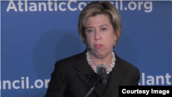 美国国防部分管采购的副部长艾伦·洛德2019年3月25日在大西洋理事会讲话(大西洋理事会视频截图)