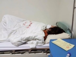 2020年4月26日,李文足女士因患急症送入北京西苑医院急诊室。(推特截图)