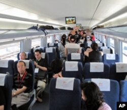 京沪线高铁二等座,票价555元