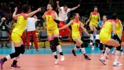 焦点对话:举国盛赞女排夺冠,郎平救了中国心? 焦点对话:举国盛赞女排夺冠,郎平救了中国心?