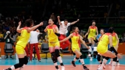 时事大家谈: 12年后再夺金,真是靠中国女排精神? 时事大家谈: 12年后再夺金,真是靠中国女排精神?