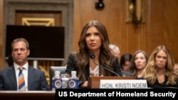 美国国土安全部长克里斯蒂·诺姆。(资料照片)