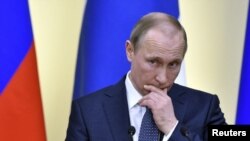 俄罗斯总统普京(资料照片)