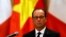 Tổng thống Pháp Francois Hollande tham dự một cuộc họp báo tại Phủ Chủ tịch ở Hà Nội, 6/9/2016.