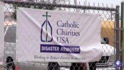 美国慈善机构志愿者帮助缓解移民危机 美国慈善机构志愿者帮助缓解移民危机