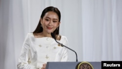 资料照:泰国总理帕东坦·西那瓦(Paetongtarn Shinawatra)在曼谷举行的一个记者会上。(2024年8月18日)