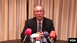 台湾驻美代表高硕泰2019年2月1日在华盛顿台湾驻美代表处对华文媒体简报 (美国之音钟辰芳拍摄)