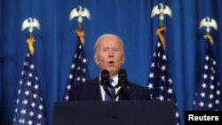 Presiden AS Joe Biden berbicara tentang ancaman terhadap Demokrasi dan kekerasan politik di Amerika Serikat saat acara Komite Nasional Demokrat di Columbus Club di Washington, AS 2 November 2022. (Foto: REUTERS/Leah Millis)