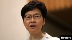 香港特首林郑月娥在区议会选举后对媒体讲话。(2019年11月26日)