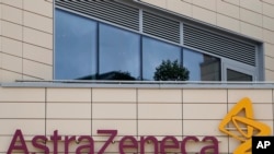 Trụ sở của hãng AstraZeneca ở Cambridge, Anh. Vaccine của hãng này phối hợp cùng Đại học Oxford sản xuất đang là một trong các ứng viên hàng đầu