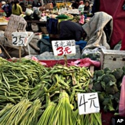 北京农贸市场一角 物价上涨招致民怨