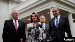 佩洛西2019年1月2日出席白宫会议后见记者(路透社)