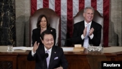 2023年4月27日,韩国总统尹锡悦应邀在美国国会参众两院联席会议上发表演讲,纪念韩美同盟70周年。(路透社)