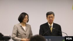 民进党以“英仁配”组合角逐2016大选(美国之音李逸华拍摄)