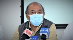 香港民意研究所副行政总裁钟剑华表示,国安法之下港府的红线令人难以触摸, 他批评港府刻意制造白色恐怖的气氛。 (美国之音/汤惠芸)