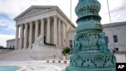 位于华盛顿的美国最高法院(2020年6月15日)。