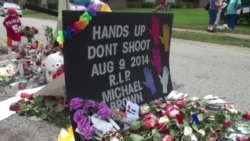 弗格森民众要求警方停止种族脸谱化 弗格森民众要求警方停止种族脸谱化