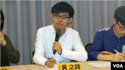 黄之锋:我们没有主张香港独立(美国之音杨明拍摄)