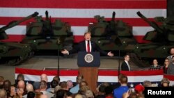 特朗普2019年3月20日在俄亥俄州一家军工厂发表演讲(路透社)