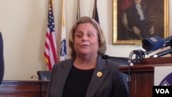 美国众议员罗斯雷提南(2014年10月,美国之音钟辰芳拍摄)