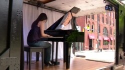 美国万花筒:卡车上的古典音乐会 美国万花筒:卡车上的古典音乐会