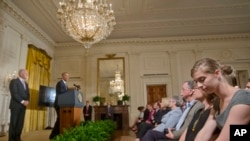 2014年9月,美国总统奥巴马在白宫宣布“这是我们的责任”活动开始,以改变人们对于校园性侵的认识。副总统拜登也出席了活动。