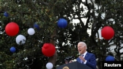 美国总统拜登2021年7月4日在白宫发表国庆讲话(路透社)