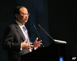 中国移动董事长王建宙称香港人才弥补内地不足