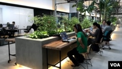 胡志明市的一个为小企业服务的工作共享空间。(美国之音阮河拍摄)