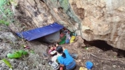 ဒီးမော့ဆို၊ ဖရူဆိုနဲ့ ဘော်လခဲဒေသတွင်း တိုက်ပွဲများဖြစ်ပွား.mp3 ဒီးမော့ဆို၊ ဖရူဆိုနဲ့ ဘော်လခဲဒေသတွင်း တိုက်ပွဲများဖြစ်ပွား.mp3