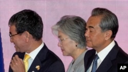 中日韩三国外长在泰国曼谷出席东盟会议。(2019年8月2日)
