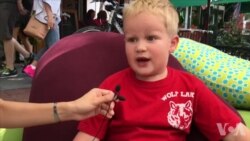 华盛顿“17街社区节”汇聚多元文化与艺术 华盛顿“17街社区节”汇聚多元文化与艺术