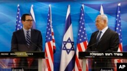 以色列总理内塔尼亚胡和美国财长姆努钦(2018年10月21日)
