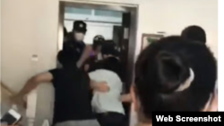 厦门杏光教会被当局冲击。(2020年5月3日)(截屏自对华援助协会网页)