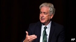 资料照片:美国中央情报局局长威廉·伯恩斯在佐治亚理工学院的一次活动上讲话。(2022年4月14日)