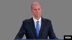 Ông Dennis Muilenburg