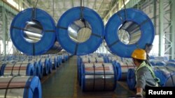 2006年8月中国武钢的一个冷轧钢车间(路透社)