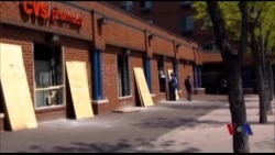 巴尔的摩居民在骚乱后展望未来 巴尔的摩居民在骚乱后展望未来