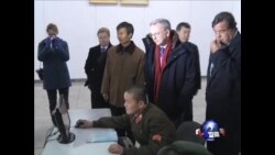 理查森敦促平壤停止武器试验和扩大互联网使用 理查森敦促平壤停止武器试验和扩大互联网使用