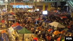 示威者不满港府学联对话成果继续占领 