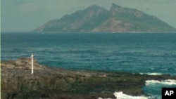 駐港解放軍總部內的大型標語