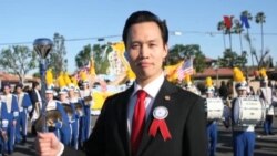 Thị trưởng người Mỹ gốc Việt ghi nhớ sự hy sinh của cha mẹ Thị trưởng người Mỹ gốc Việt ghi nhớ sự hy sinh của cha mẹ