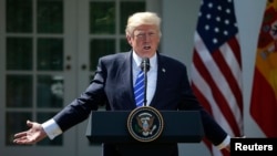 美国总统川普在白宫玫瑰园讲话