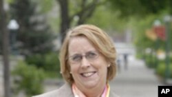 明尼苏达大学的家长项目主任萨维奇