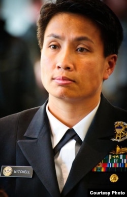 金伯利·米切尔海军服役(金伯利·米切尔提供)